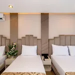 Hilltown Airport & Restaurant Tasoluk