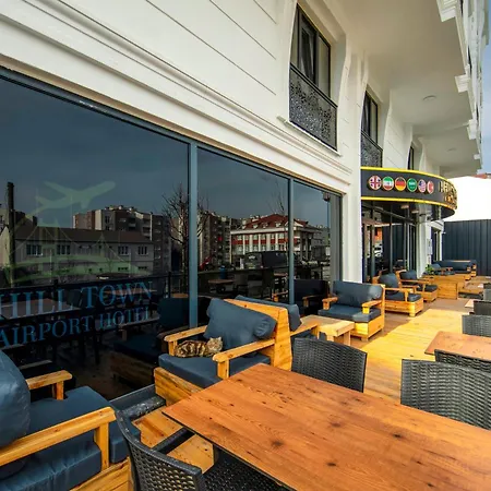 Hilltown Airport & Restaurant 3* Tasoluk