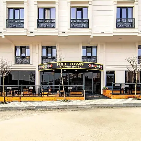 Hotel Hilltown Airport & Restaurant Tasoluk