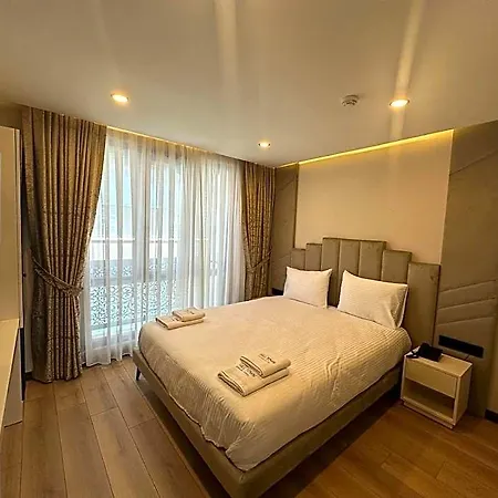 Hilltown Airport & Restaurant Hotel Tasoluk