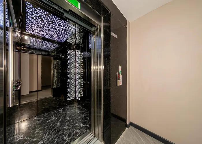 Ξενοδοχείο Hilltown Airport & Restaurant