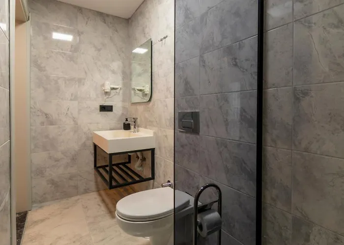 Hilltown Airport & Restaurant Ξενοδοχείο