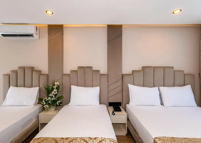 Hilltown Airport & Restaurant Tasoluk