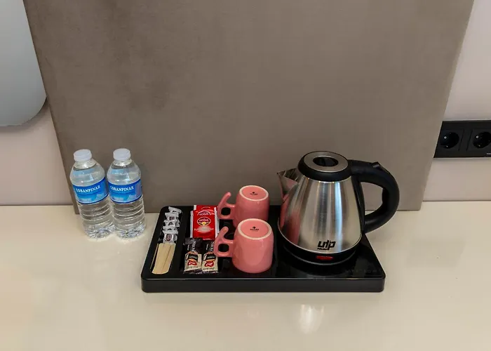 Hilltown Airport & Restaurant Tasoluk