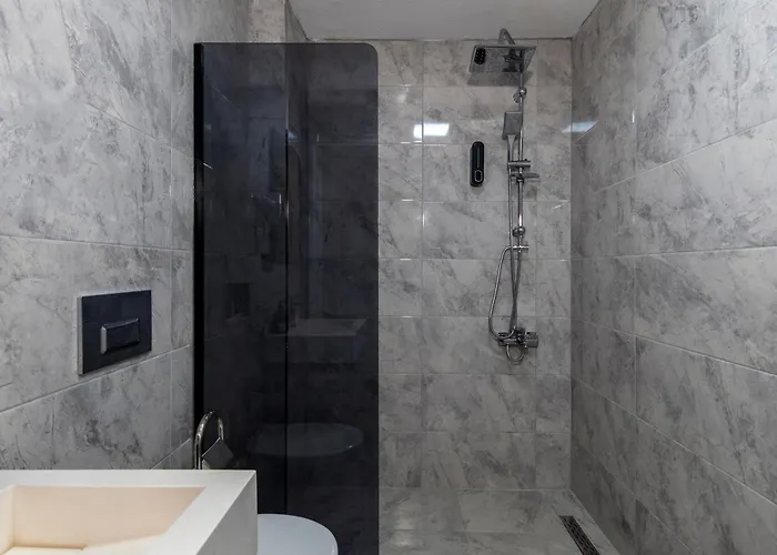 Ξενοδοχείο Hilltown Airport & Restaurant *