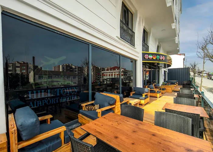 Hilltown Airport & Restaurant * Tasoluk